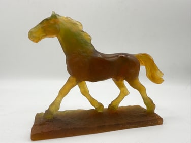 Daum pate-de-verre glass horse sculpture. Marked Daum France 4.5in high x 6in wide.