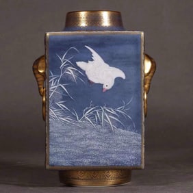 QING DYNASTY BLUE GLAZED LU YAN VASE