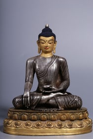 MING DYNASTY SILVER GILT VAIROCANA BUDDHA