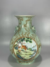 QING DYNASTY CELADON-GLAZED ELEPHANT TRUNK VASE WITH GOLD DECORATION