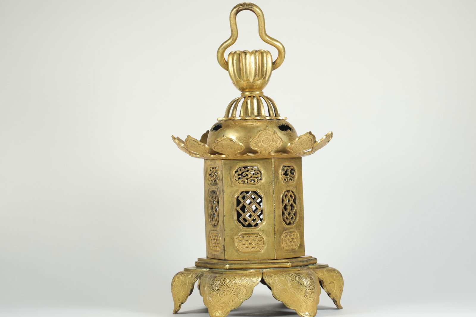 GILDED LAMPS FROM THE QING DYNASTY: Name GILDED LAMPS FROM THE QING DYNASTY Dimensions H:39CM L:19CM Condition Additional photographs and Condition reports are provided by request as a courtesy to our clients, as such any