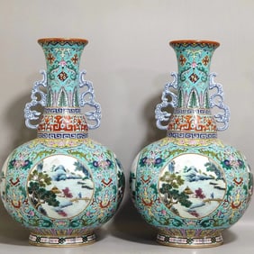 QING DYNASTY ENAMEL APPRECIATION VASE
