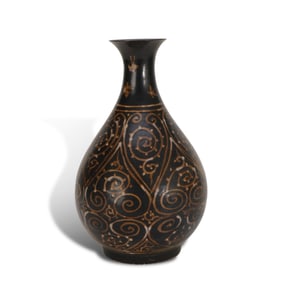 Song Dynasty Jizhou kiln yuhuchun vase imitating carved rhinoceros horn with ruyi patterns