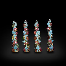 Qing Dynasty A set of pure gold and kingfisher-feather inlaid nail guards with tourmaline