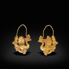 Liao Dynasty Gold phoenix-shaped earrings
