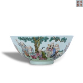 Qing Daoguang period a Pastel-colored bowl with the pattern of the Eighteen Arhats