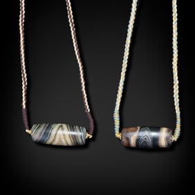 Ming Dynasty Set of banded agate beads