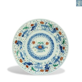 Ming Dynasty Chenghua period, Doucai plate with fish and algae patterns