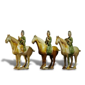 Tang Dynasty A set of tri-color figurines of horsemen playing musical instruments