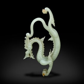 Pre-Ming Dynasty Jade dragon ornament
