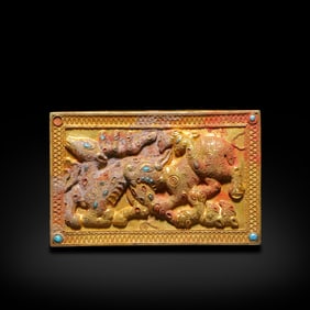 Warring States Period Gold plaque with tiger preying on deer patterns