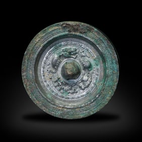Han Dynasty Bronze mirror with "dragon and tiger" inscriptions