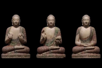 TANG DYNASTY WHITE MARBLE PAINTED THREE BUDDHAS