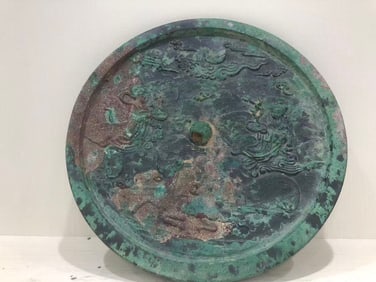 TANG DYNASTY FIGURE MIRROR