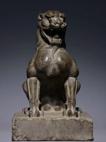 TANG DYNASTY DOUBAN STONE LION