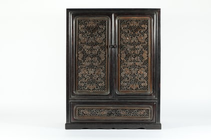 QING DYNASTY ROSEWOOD BOOKCASE