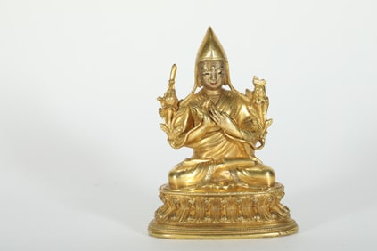 GILDED TSONGKHAPA BUDDHA STATUE FROM THE QING DYNASTY
