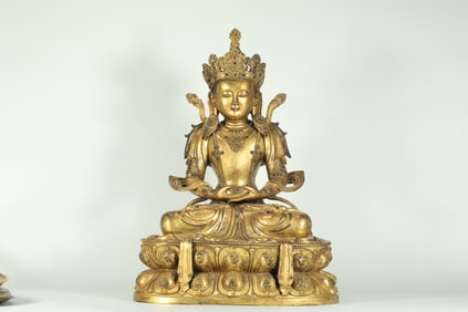 GILDED LONGEVITY BUDDHA FROM THE QING DYNASTY