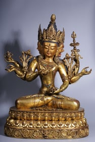 GILDED USHNISHAVIJAYA BUDDHA FROM THE QING DYNASTY
