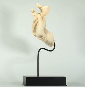 TANG DYNASTY WHITE JADE BUDDHA HAND