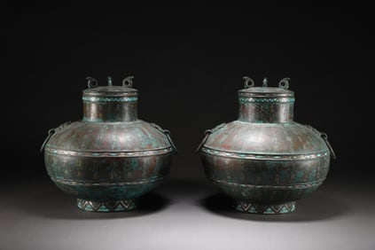 A PAIR OF WARRING STATES PERIOD GOLD AND SILVER INLAID JARS