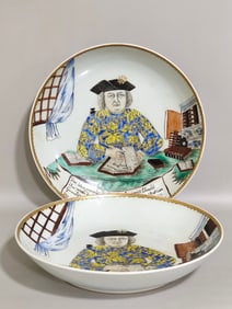 WESTERN FIGURE PLATES FROM THE QING DYNASTY