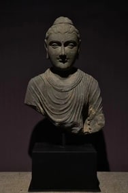 GANDHARA BUDDHA STATUE