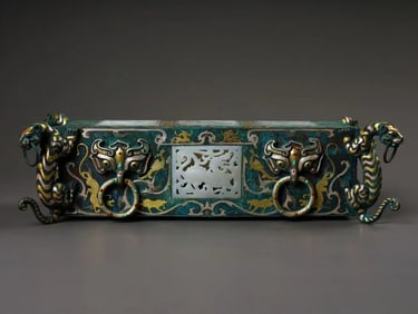 WARRING STATES PERIOD GOLD AND SILVER INLAID PILLOW