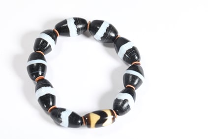 TANG DYNASTY MEDICINE BUDDHA BEADS