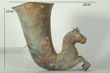 TANG DYNASTY PERSIAN SILVER GILT HORSE HEAD RYTTERBILL CUP