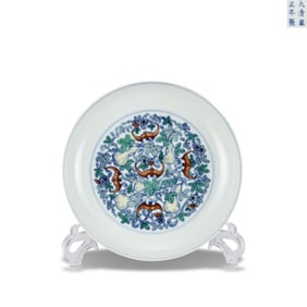 Qing Dynasty Yongzheng period, Doucai plate with "fortune and longevity" patterns