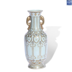 Qianlong period Qing Dynasty Celadon glaze small vase with gold/silver-inlaid ruyi patterns and