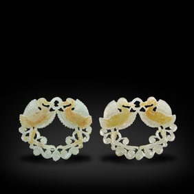 Song Dynasty White jade scarf ring with double-crane and cloud patterns
