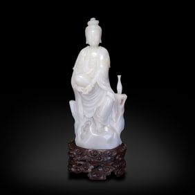 Qing Dynasty Hetian white jade free-standing Avalokiteshvara statue