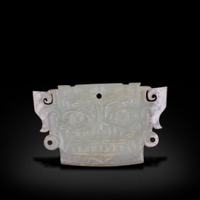 Shijiahe Culture Jade pendant with divine human face patterns