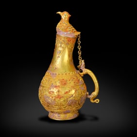 Tang Dynasty Gold gourd-shaped ewer with phoenix head