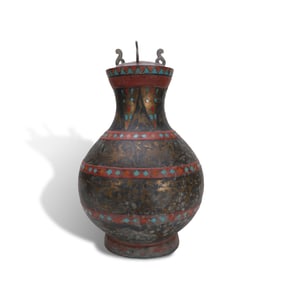 Han Dynasty Painted bronze wine vessel with phoenix patterns