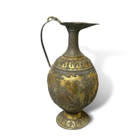 Tang Dynasty Silver-gilt ewer with Persian figural
