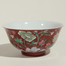 QING DYNASTY, JIAQING PERIOD, FAMILLE ROSE FLORAL DINNER BOWL