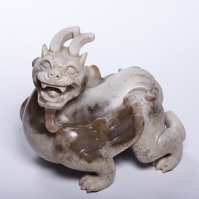 MING DYNASTY ANCIENT JADE AUSPICIOUS BEAST HANDLE