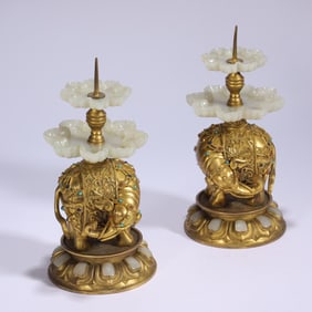 GILDED BRONZE CANDLESTICK INLAID WITH HETIAN JADE