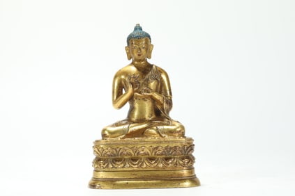 GILDED ANCIENT BUDDHA STATUE FROM THE QING DYNASTY