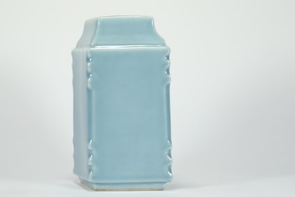 QING DYNASTY SKY BLUE GLAZED FLAT BOTTLE