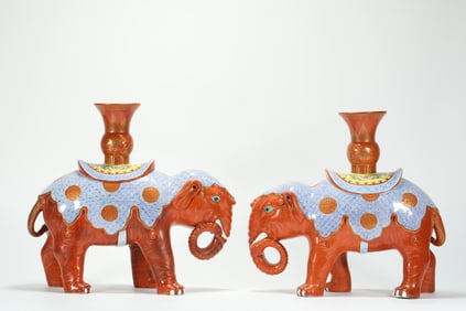 QING DYNASTY RED GLAZED ELEPHANT FLOWER VASE