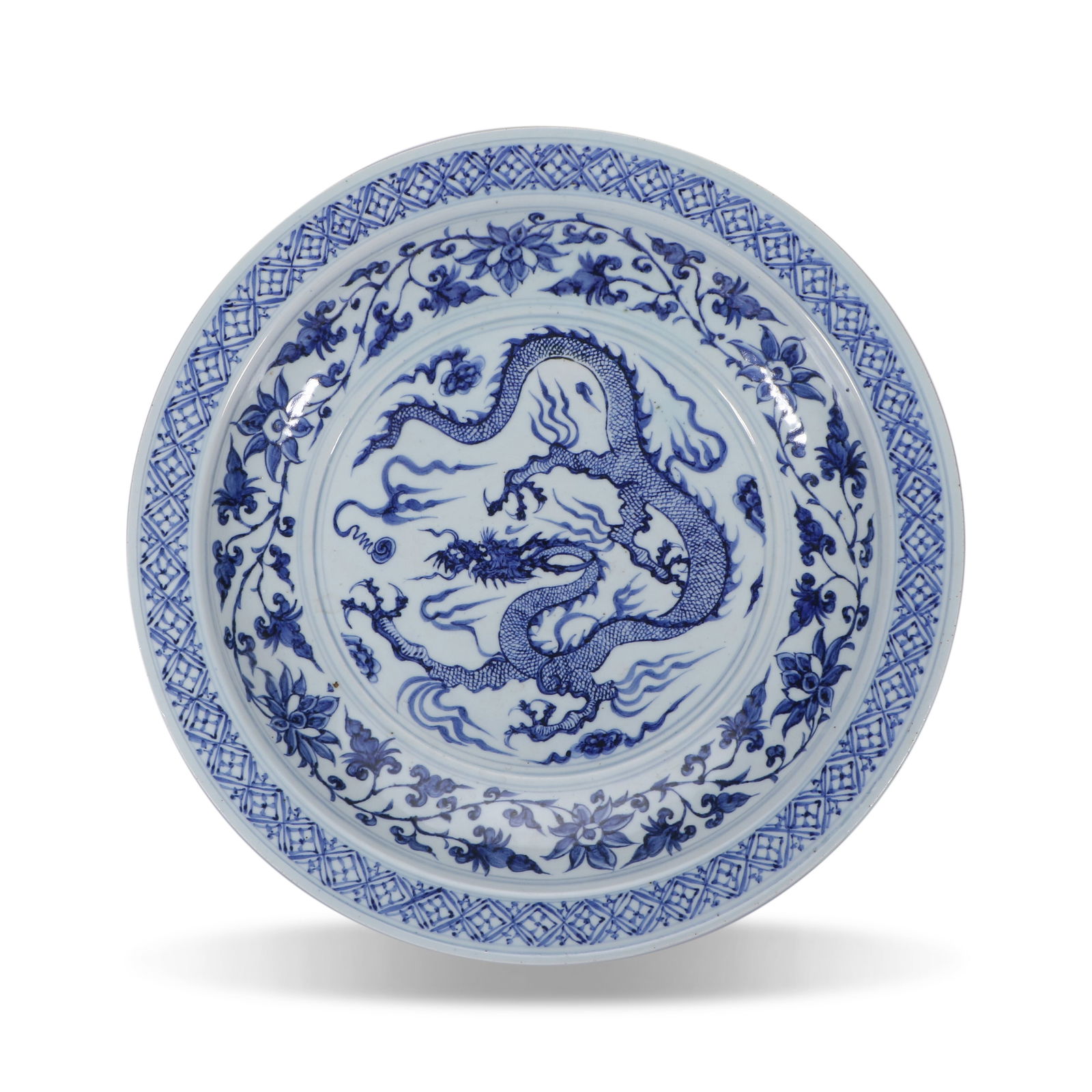 Yuan Dynasty Large blue-and-white flared-rim plate with cloud and dragon patterns (1 of 6)