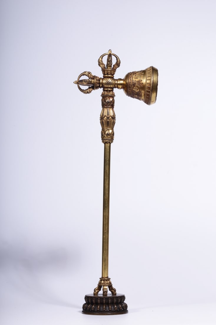 Qing Dynasty Bronze gilded Vajra hammer (1 of 6)