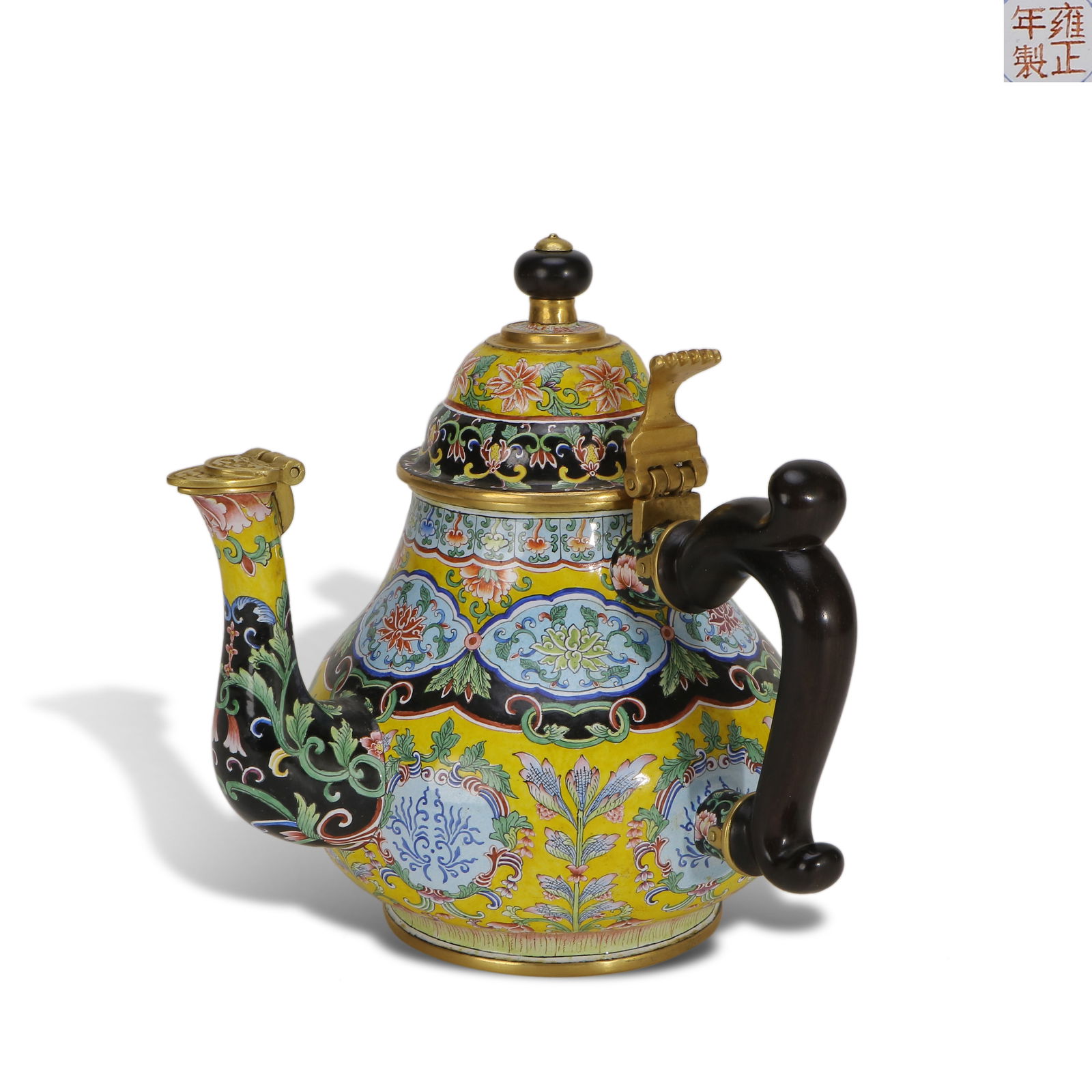 Qing Dynasty Yongzheng period, Enamel-on-copper ewer with wooden handle, yellow ground and floral: Name Qing Dynasty Yongzheng period, Enamel-on-copper ewer with wooden handle, yellow ground and floral patterns Dimensions H:17.2cm W:16.6cm Condition Additional photographs and con