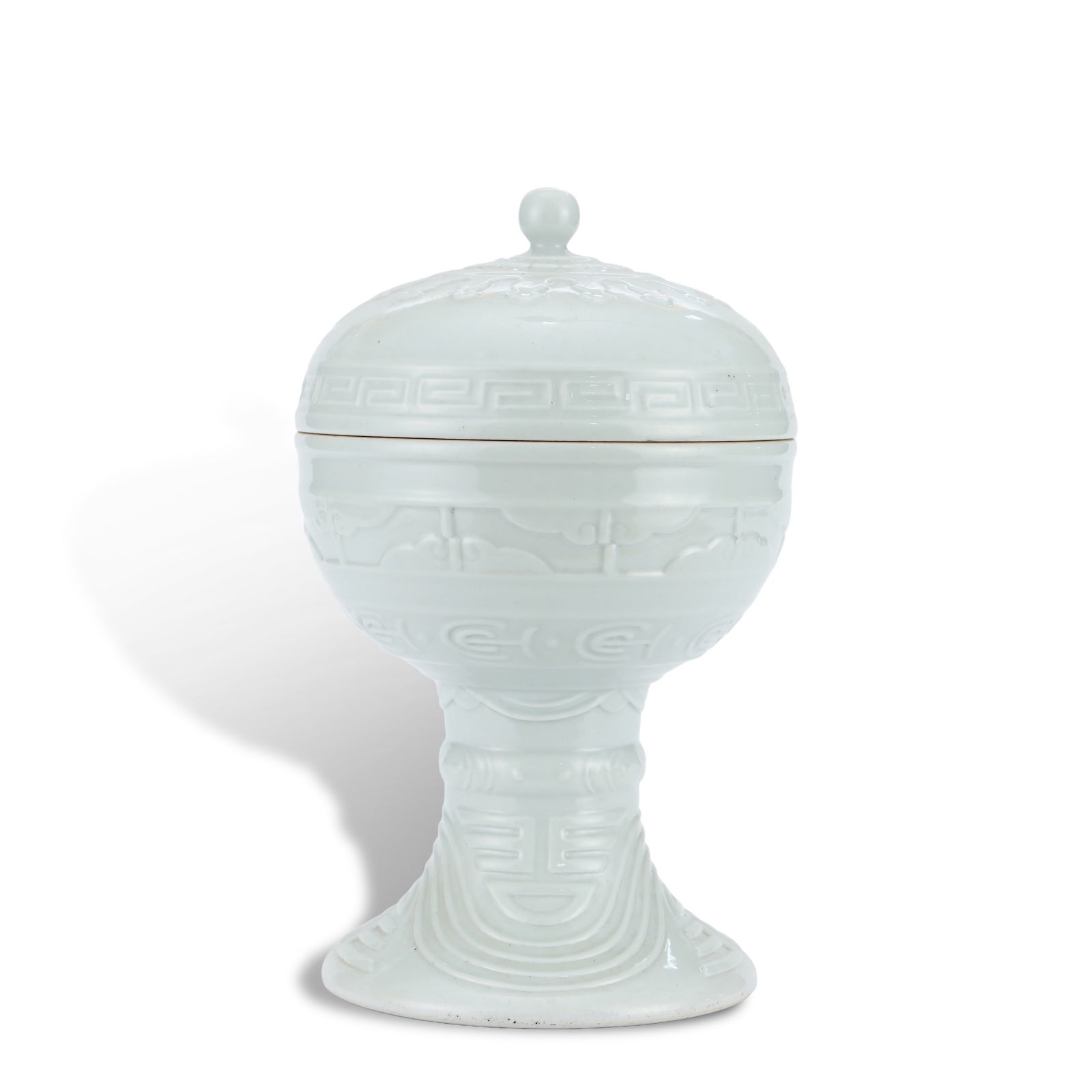 Qing Dynasty Guangxu period, White-glazed dou: Name Qing Dynasty Guangxu period, White-glazed dou Dimensions H:24.5cm D:15.5cm Condition Additional photographs and condition reports are available upon request as a courtesy to our