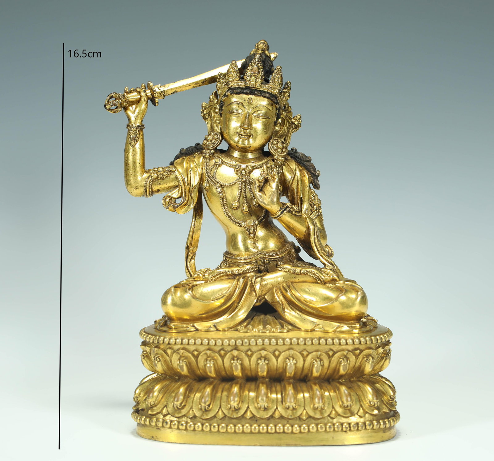GILDED BRONZE BODHISATTVA OF THE MING DYNASTY: Name GILDED BRONZE BODHISATTVA OF THE MING DYNASTY Dimensions H:16.5CM Condition Additional photographs and condition reports are available upon request as a courtesy to our clients