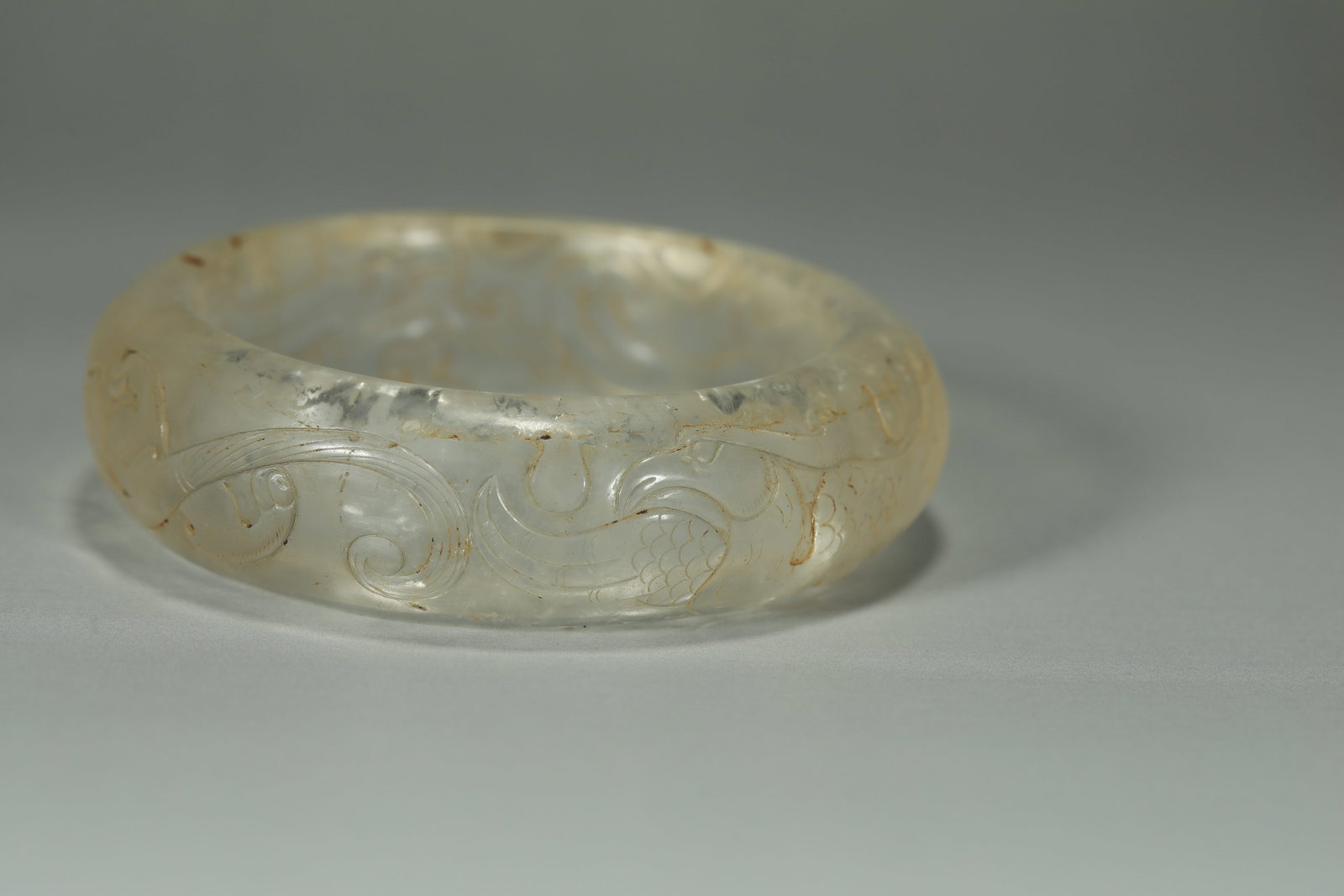 MING DYNASTY CRYSTAL BRACELET: Name MING DYNASTY CRYSTAL BRACELET Dimensions D:8CM Condition Additional photographs and condition reports are available upon request as a courtesy to our clients. Any condition rep